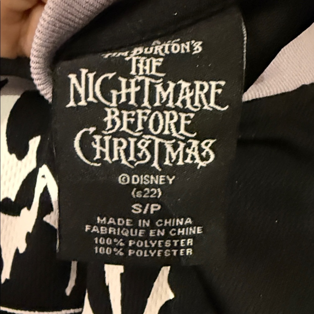Disney Nightmare Before Christmas Jersey - Picture 4 of 4
